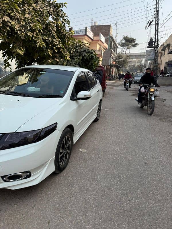 Honda City IVTEC 2018 4