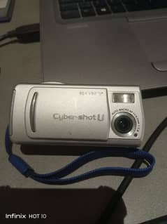 Sony digital still camera model DSC-U20