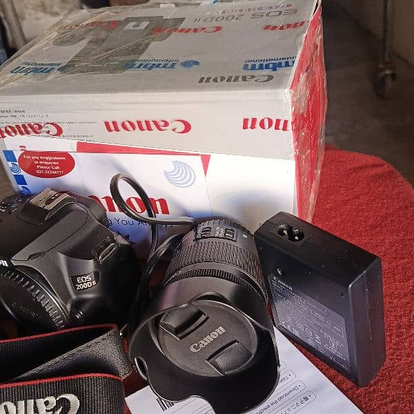 canon 200d II 4k 30 fullhd 60 hd 120 with lens 7