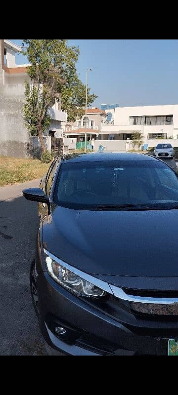 Honda Civic 2016 4