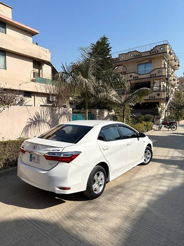 Toyota Corolla Altis 2018 10