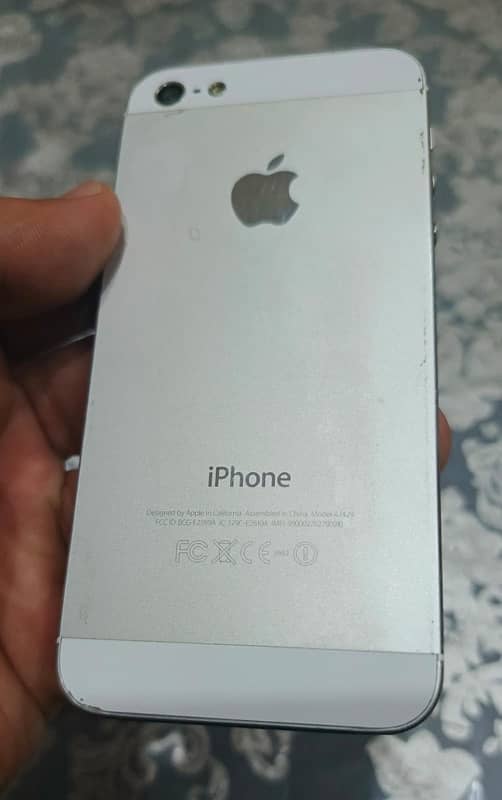 iphone 5 32GB urgent sale 5