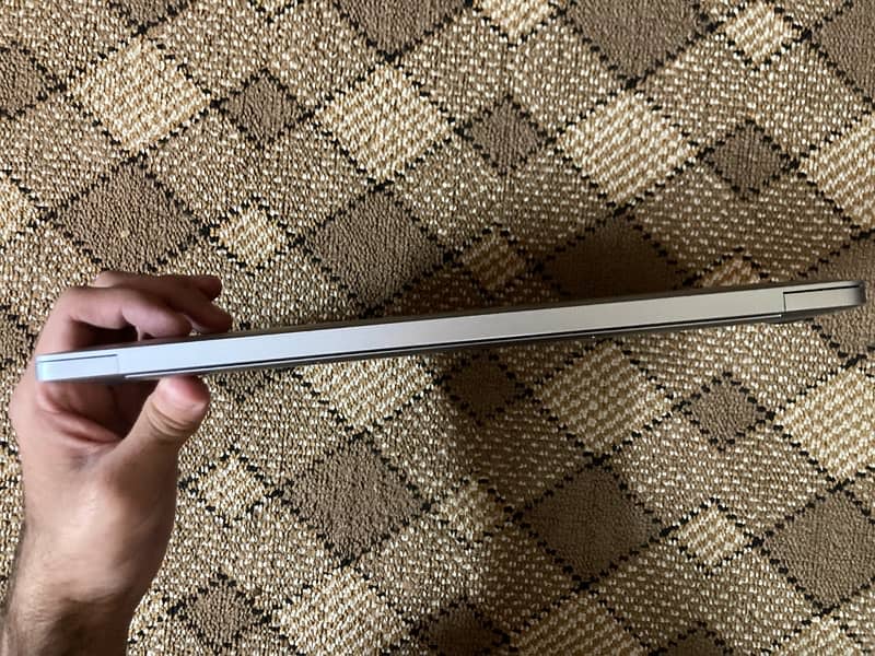 urgent sale! macbook air m1 7