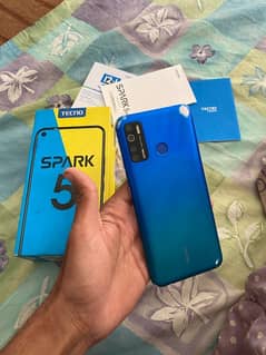 tacno spark 5pro 4/64GB with box 5000mh battery