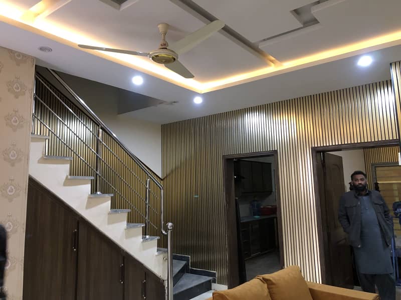 5 Marla Beautiful Investor Rate House For Sale In Paragon City 7