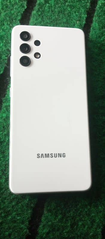 Samsung A32 complete box 0