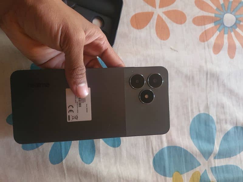 realme note 50 4 64 2