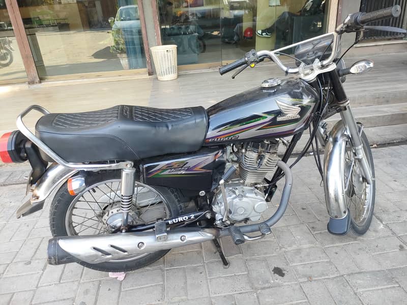 Honda CG 125 2016 6