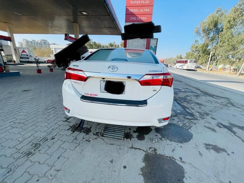 Toyota Corolla GLI 2015 4