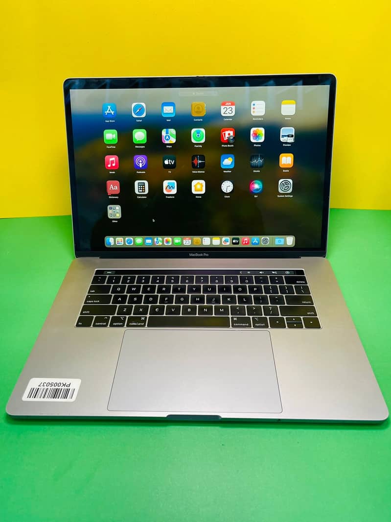 APPLE MACBOOK PRO CORE I9 WITH 4GB GRAPHIC CARD 3