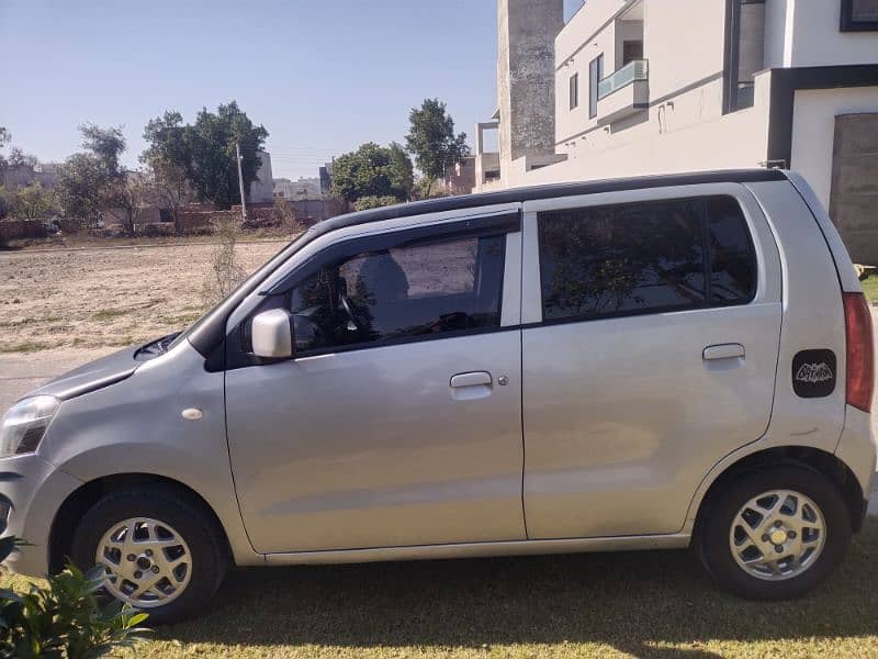 Suzuki Wagon R 2019 3