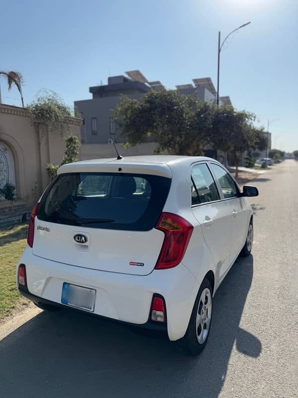 KIA Picanto Model 2023 (Showroom condition) 1