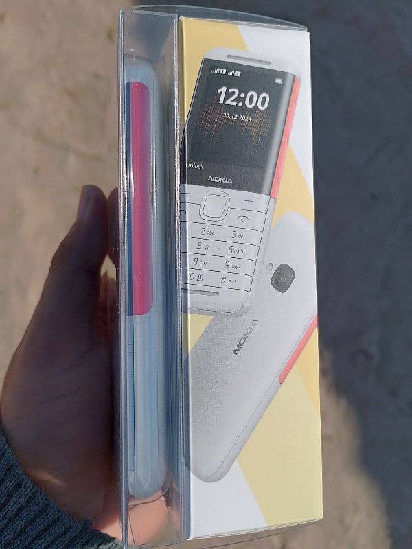 NOKIA 5310 2