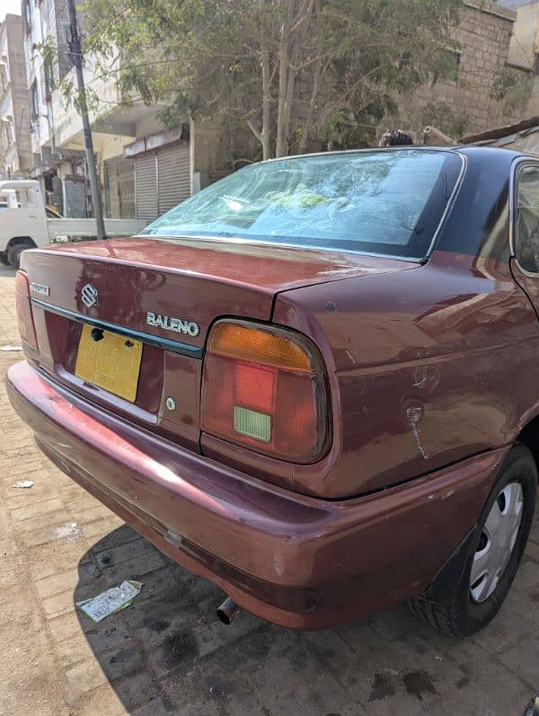 Suzuki Baleno 2001 8