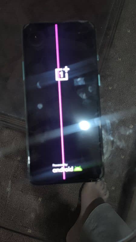 OnePlus 8T 256 GB Line in Display Rest of The Phone is Absolutely Fine 2