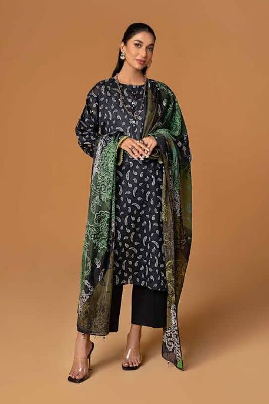 nishat suits a available _azam market 5