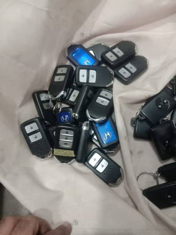 auto key's and remotes 13