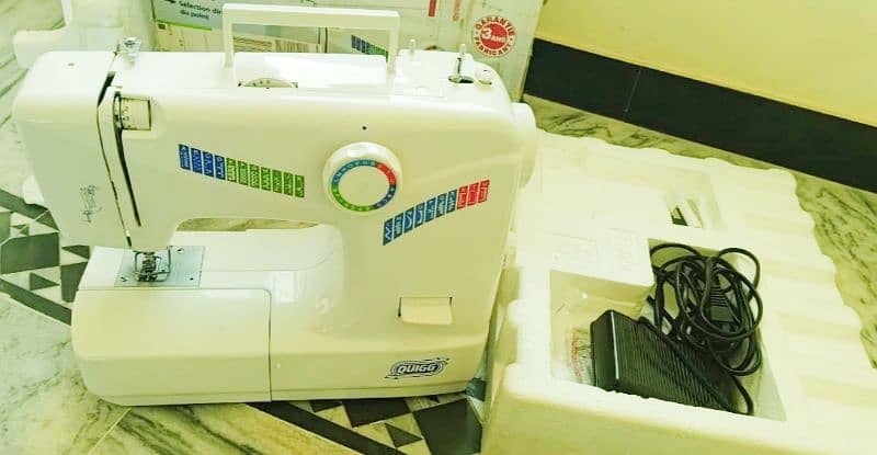 sewing machine made in France 0