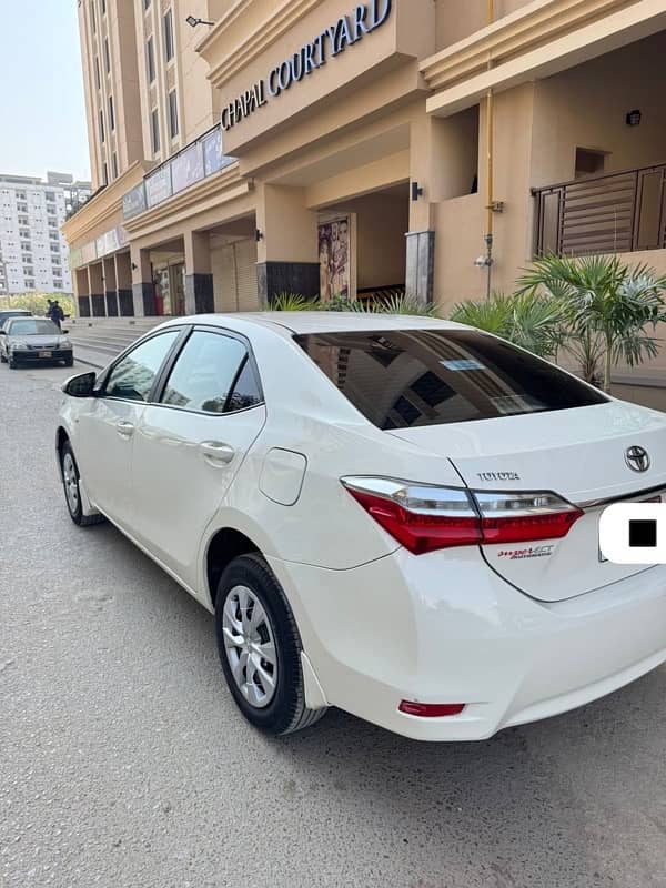 Toyota Corolla GLI 2019 5