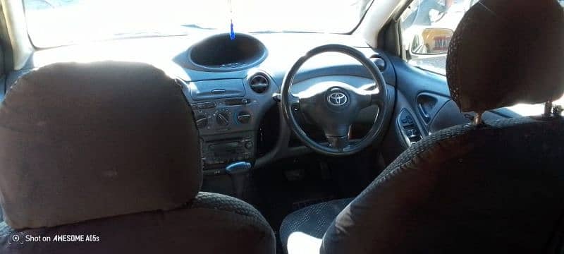 Toyota Vitz 2002 8