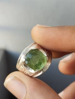 peridot certified stone / peridot ring