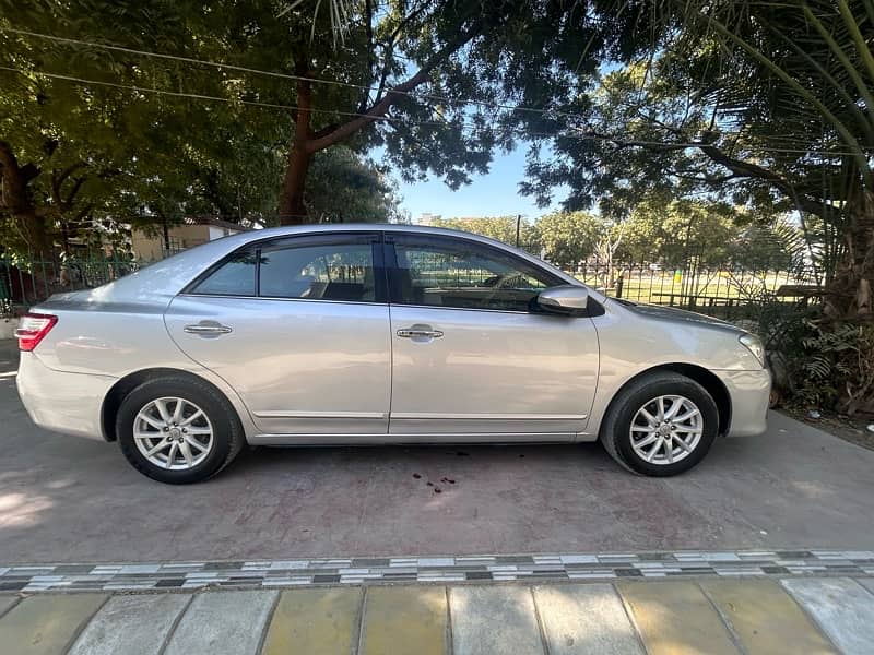 Toyota Premio 2014 2