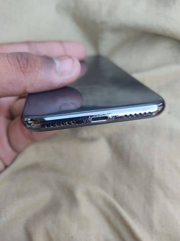 iPhone x non pta 64gb 10/10 condition 4