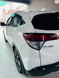 Honda Vezel 2015