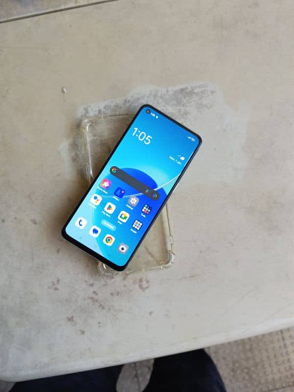 Oppo Reno 6 128/8GB Ram with charger only in new condition 7