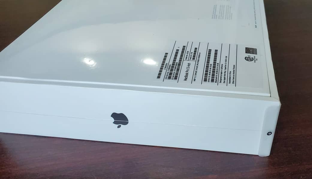 CTO MACBOOK PRO M1 2020 13" 16GB RAM 512GB SSD BOX PACK NON ACTIVE 1