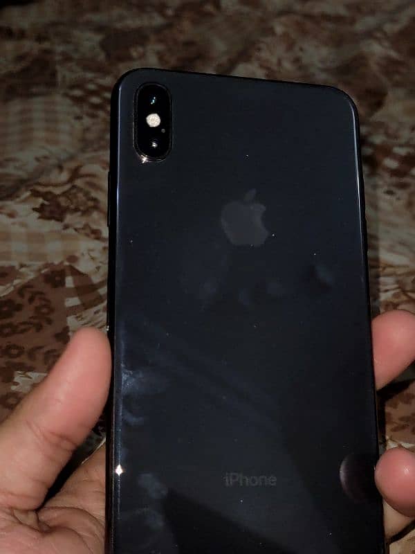 iPhone XS MaX 1