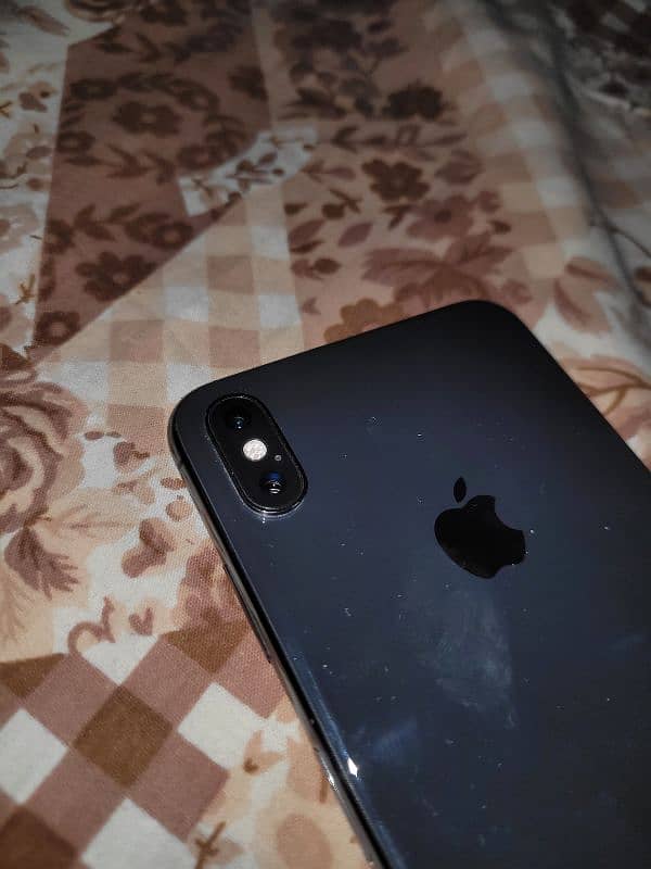 iPhone XS MaX 7