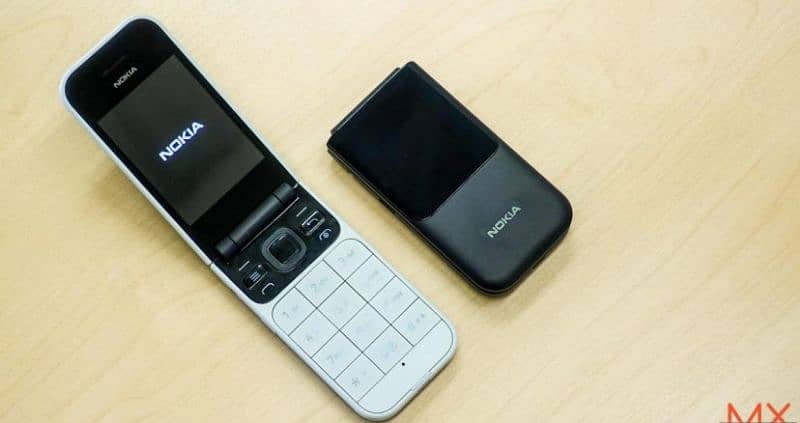 Nokia 2720 Flip Folding Mobile(without internet)All Nokia Mobile AVL 1