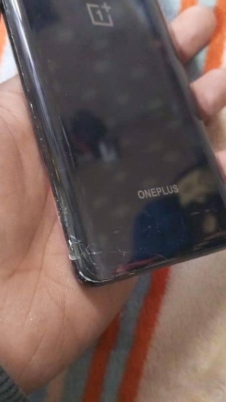 OnePlus 8 patch 8 128 back and fornt a little crack 1