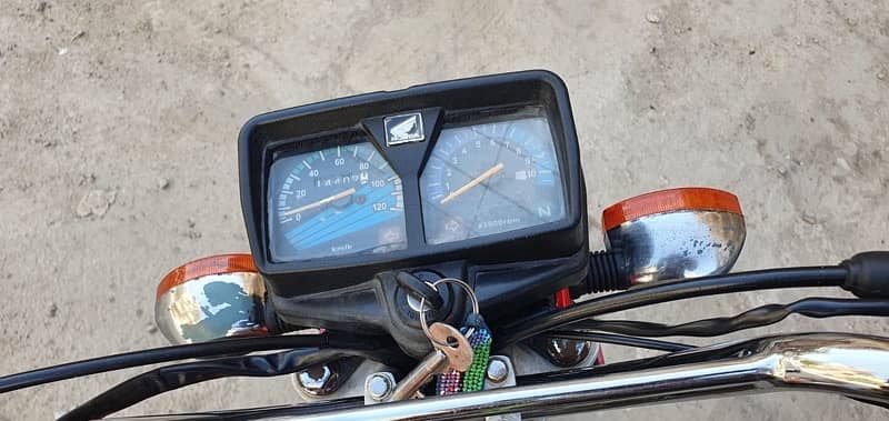 honda 125 karachi 4