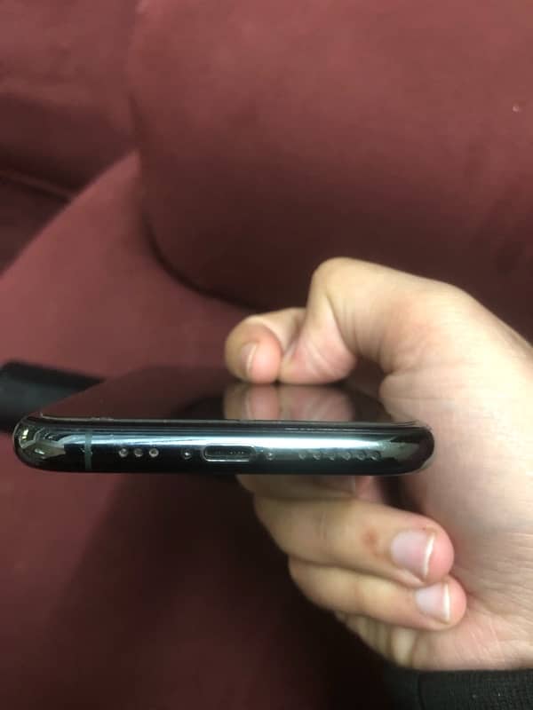 iPhone 11 Pro Non-Pta 2