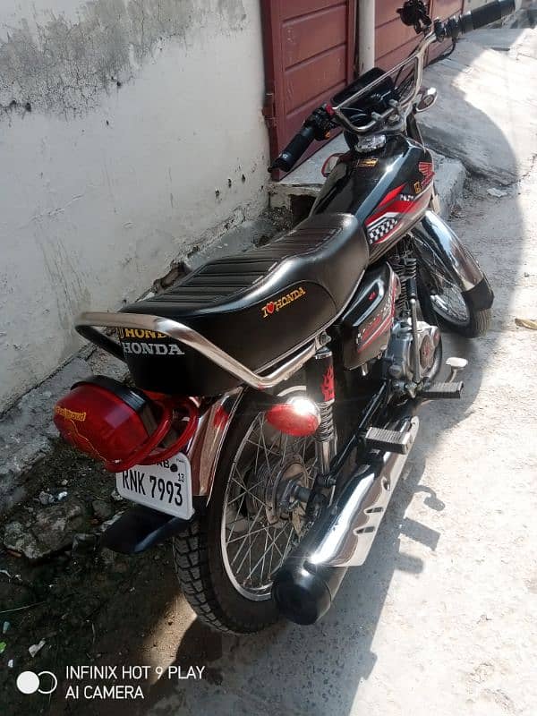 honda 125 all documents clear urgent sale 2