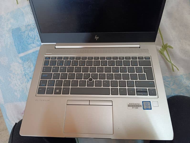 Hp laptop G6 830 0