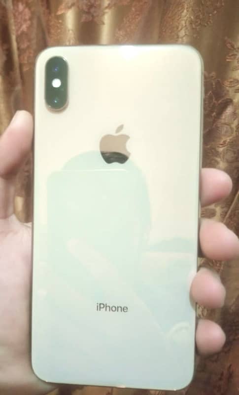 IPhone XSMAX Golden 0