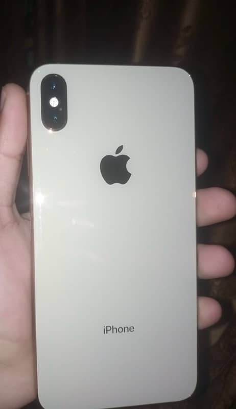 IPhone XSMAX Golden 1