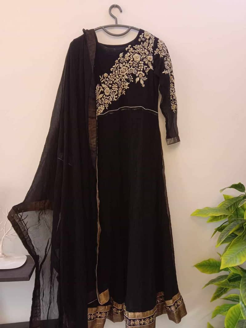 Fancy long frock for sale 0