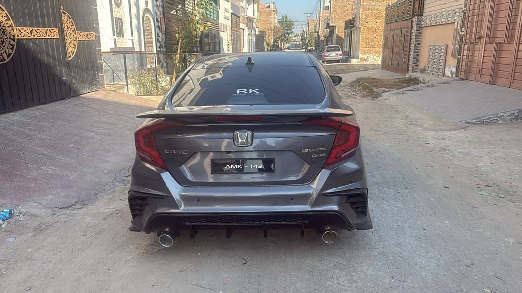 Honda Civic Prosmetic 1.8 2019  Modified 11