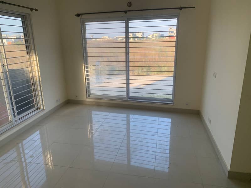 Spacious 10 Marla Ground Floor Available for Rent in Gulberg Residencia 2