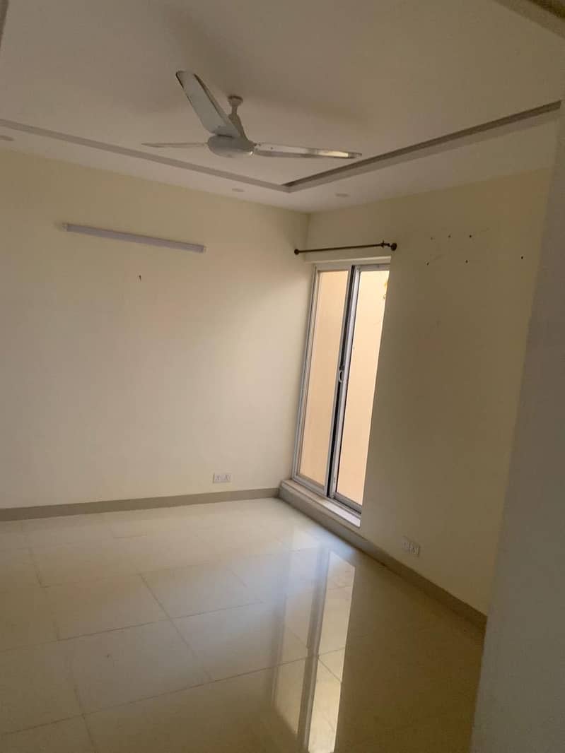 Spacious 10 Marla Ground Floor Available for Rent in Gulberg Residencia 9