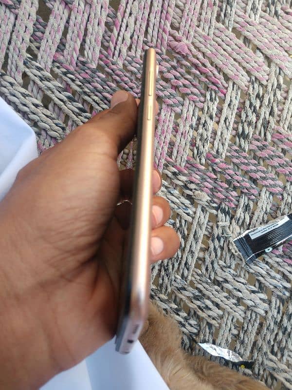 Vivo Y90 2/32 Face lock with box only 1