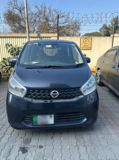 Nissan Dayz Highway Star 2014-2017 in Good Condition