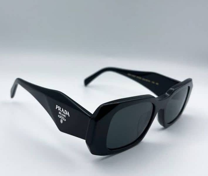 Prada sunglasses unisex 1