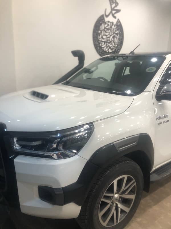 Toyota Hilux 2018 3