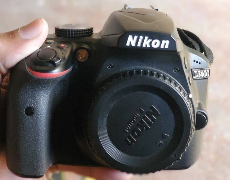 NIKON D3400 WITH YOUNGNUO 50MM PORTRAIT PHOTOGRAPHY LENS 1