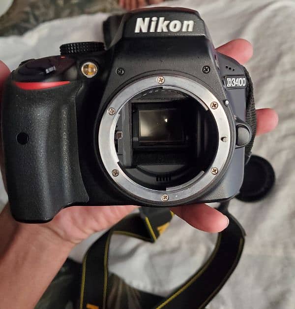 NIKON D3400 WITH YOUNGNUO 50MM PORTRAIT PHOTOGRAPHY LENS 2